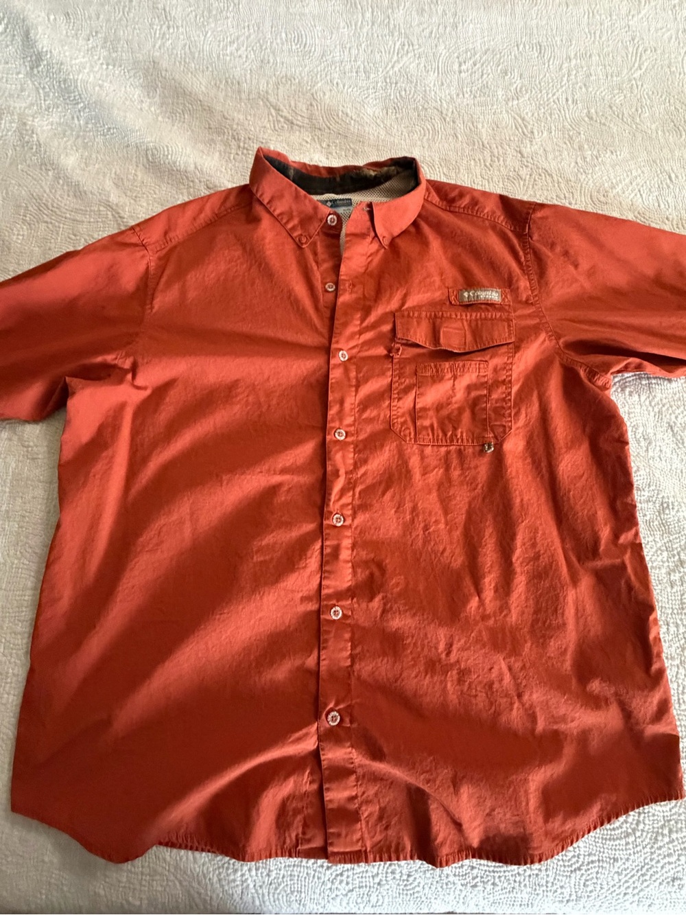 Men’s XL Columbia PFG long sleeve shirt.  Burnt Orange and Camo